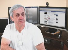 Gilles Daviault trouve que Facebook mange de jugement